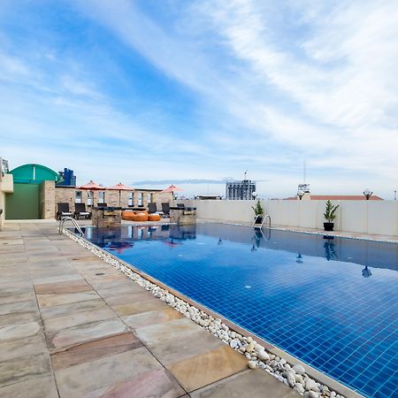 Nova Suites Pattaya By Compass Hospitality Екстериор снимка