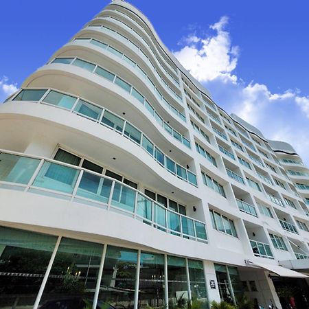 Nova Suites Pattaya By Compass Hospitality Екстериор снимка