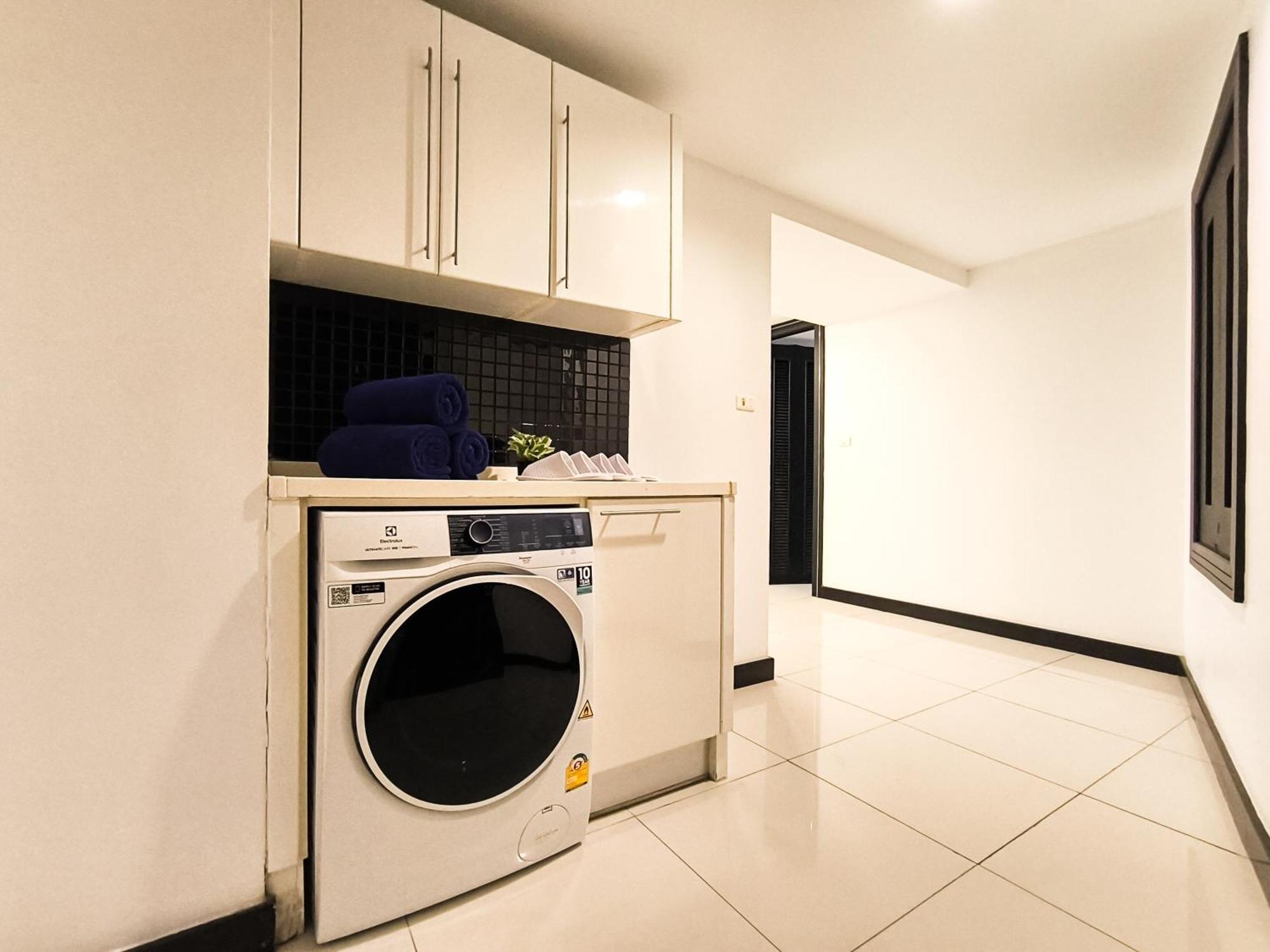Nova Suites Pattaya By Compass Hospitality Екстериор снимка